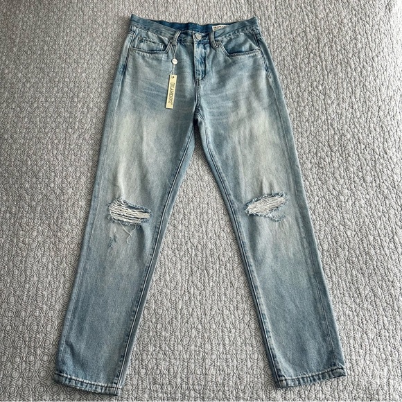 NEW! Blank NYC High Rise Tapered Leg Jeans Light Wash Size 26 - Picture 2 of 14